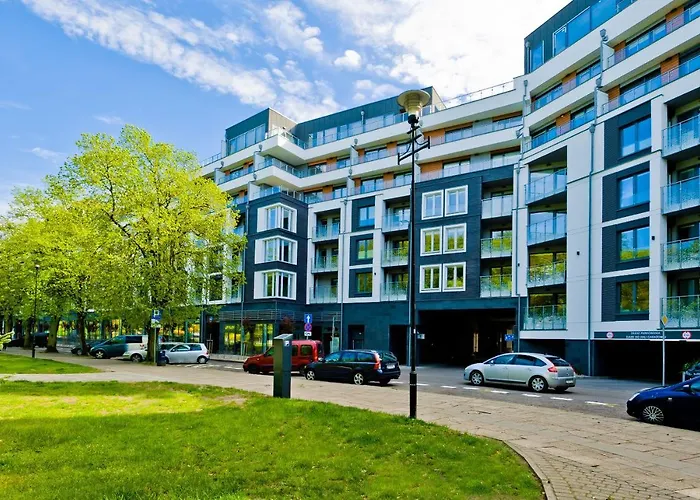 Porty B103 Nadmorskie Tarasy Pool Sauna Parking 코워브제크