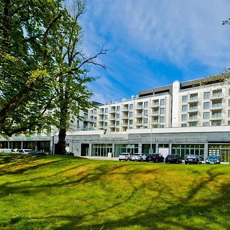 Porty B103 Nadmorskie Tarasy Pool Sauna Parking