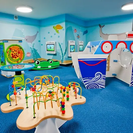 Porty B103 Nadmorskie Tarasy Pool Sauna Parking Апартаменты Колобжег
